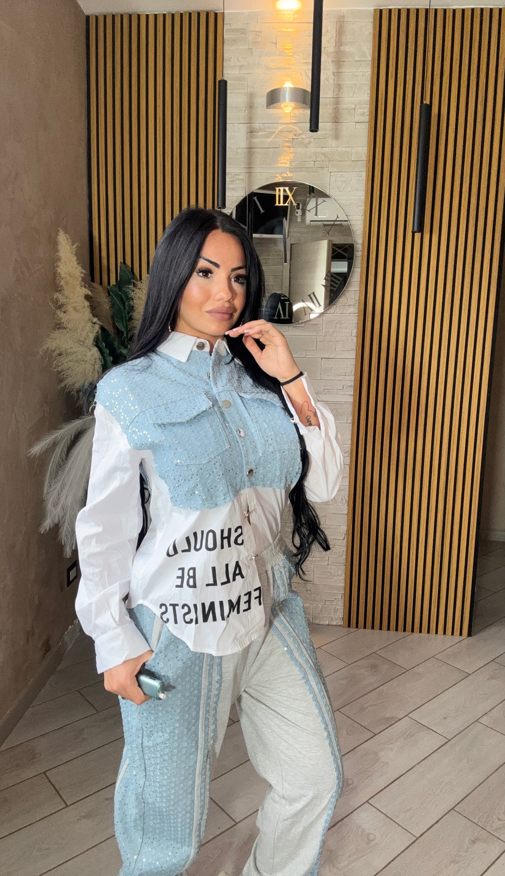 COORDINATO FEMINIST